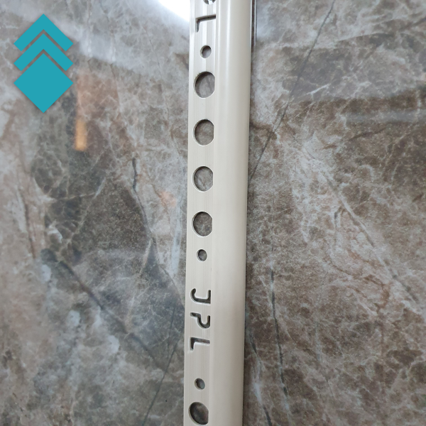 PVC lajsna JPL 10-2700mm GL